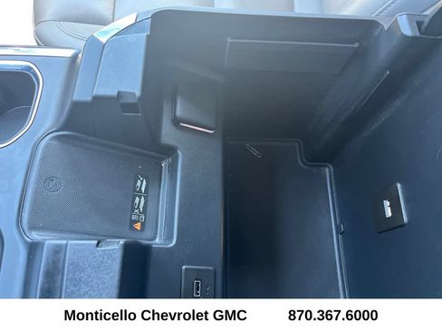 Certified 2022 Chevrolet Silverado 1500 RST AWD/4WD image 22