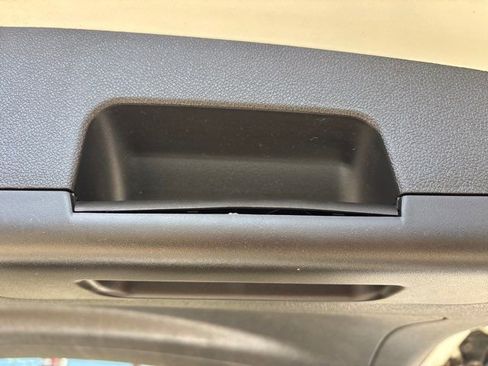 Used 2015 GMC Acadia SLT FWD image 15