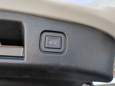 New 2026 Chevrolet Blazer EV RS image 11