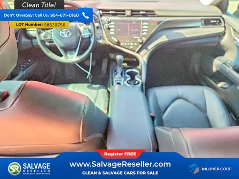 Used 2019 Toyota Camry XSE FWD image 11