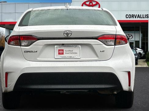 Used 2023 Toyota Corolla LE image 5