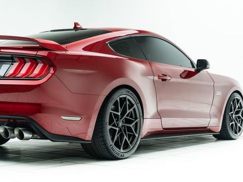 Used 2020 Ford Mustang GT Premium w/ GT Performance Package RWD image 13