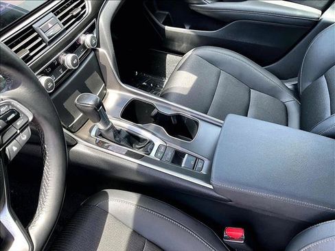 Used 2021 Honda Accord Sport image 15