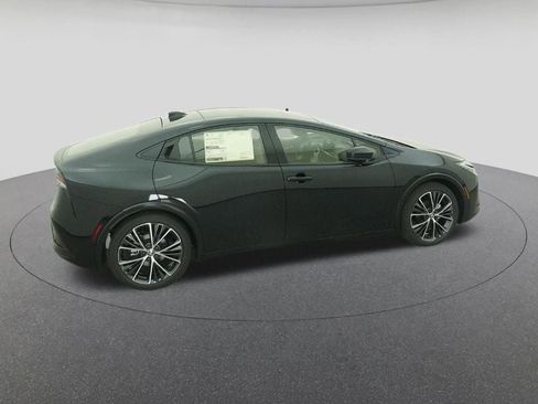 New 2026 Toyota Prius XLE image 10