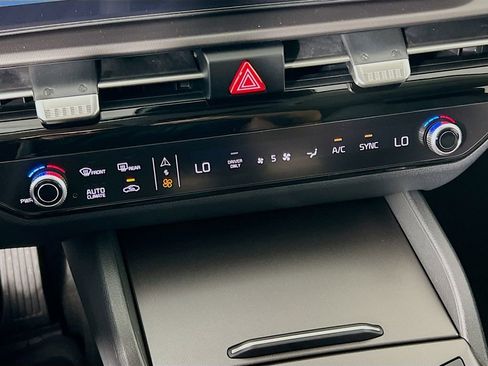 New 2026 Kia Sportage SX Prestige image 14