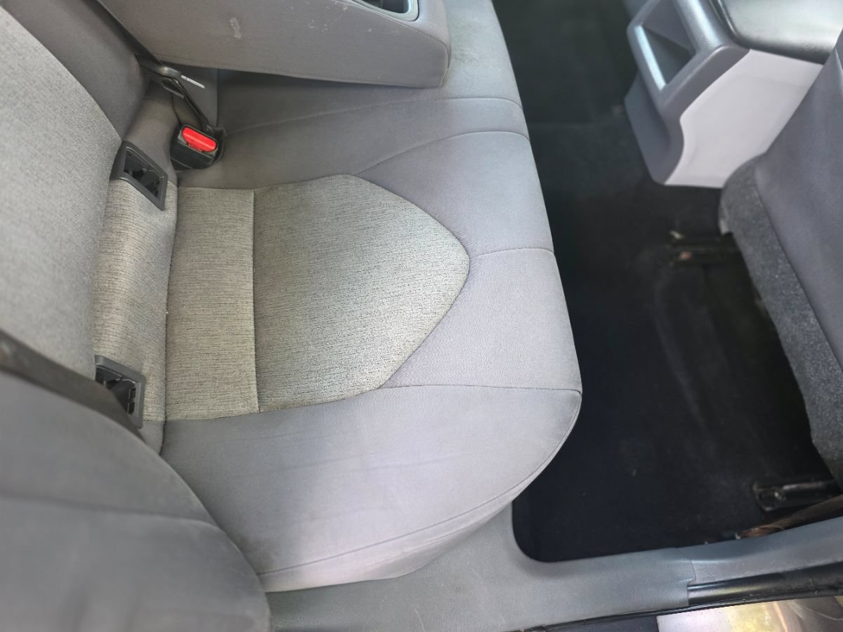 Used 2021 Toyota Camry LE w/ Carpet Mat Package (TMS) FWD image 23