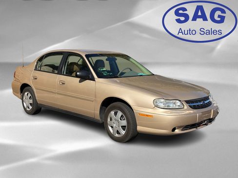 Used 2002 Chevrolet Malibu V6 w/ Preferred Equipment Group 1 image 2