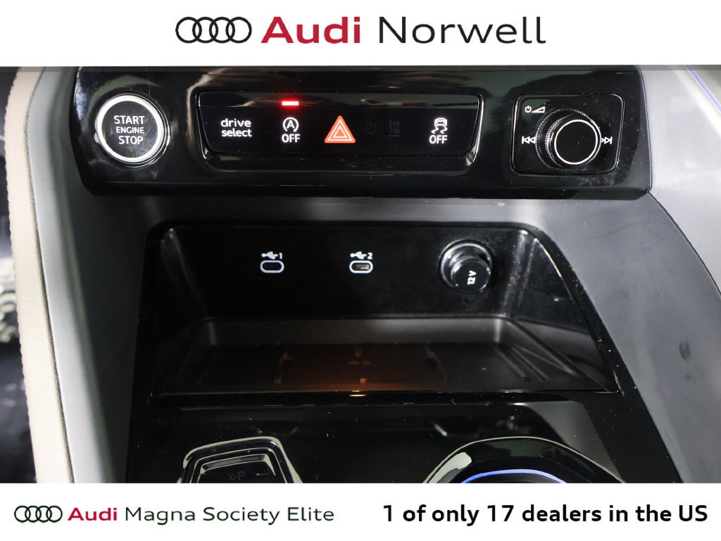 Used 2025 Audi Q5 Premium w/ Convenience Package AWD/4WD image 5