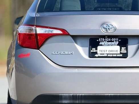 Used 2016 Toyota Corolla LE image 15