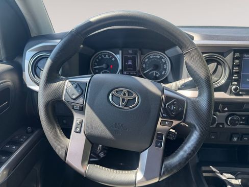 Used 2023 Toyota Tacoma SR5 AWD/4WD image 12