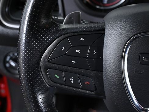 Used 2022 Dodge Challenger GT image 15