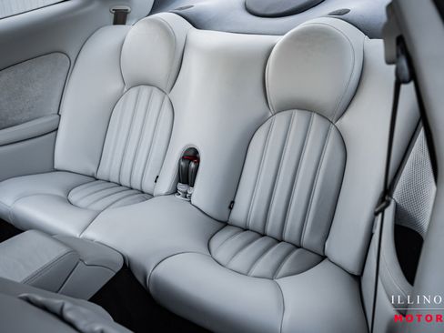 Used 2003 Jaguar XK8 Coupe image 26