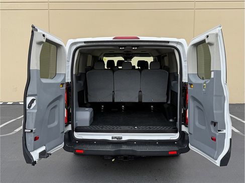 Used 2016 Ford Transit 150 XLT RWD image 16