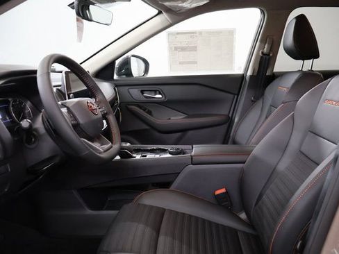 New 2026 Nissan Rogue SV w/ Rock Creek Premium Package AWD/4WD image 11