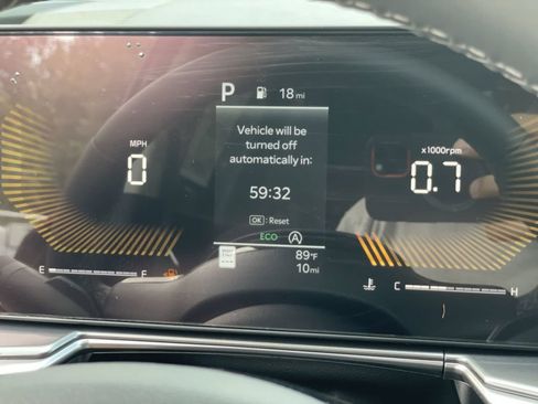 Certified 2025 Kia Sorento S FWD image 34