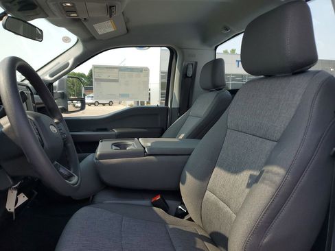 New 2025 Ford F350 4x4 Regular Cab Super Duty image 12
