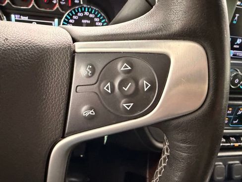 Used 2018 GMC Sierra 1500 SLT AWD/4WD image 39