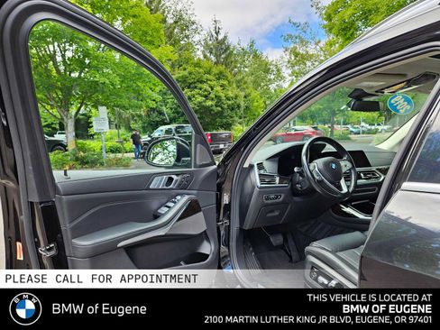 Used 2019 BMW X7 xDrive50i w/ Cold Weather Package AWD/4WD image 23