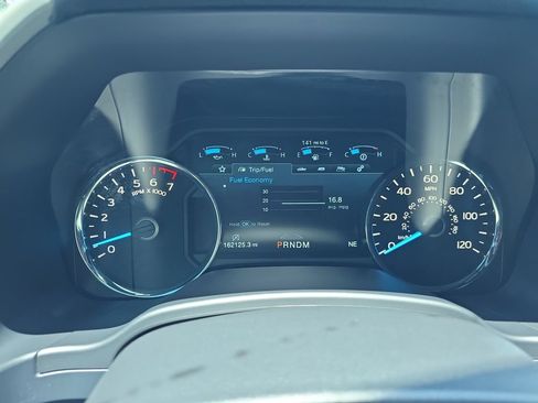 Used 2020 Ford F150 Lariat w/ Equipment Group 502A Luxury AWD/4WD image 34