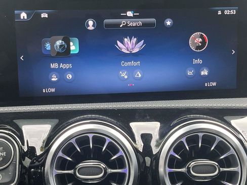 Certified 2024 Mercedes-Benz CLA 250 4MATIC image 23