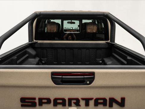 Used 2025 Jeep Gladiator Sport image 24