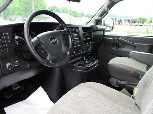Used 2020 Chevrolet Express 2500 LS w/ Driver Convenience Package RWD image 11