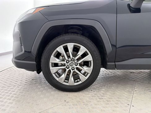 Used 2023 Toyota RAV4 XLE Premium FWD image 11