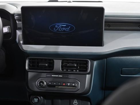 New 2025 Ford Maverick XLT w/ Equipment Group 301A image 9