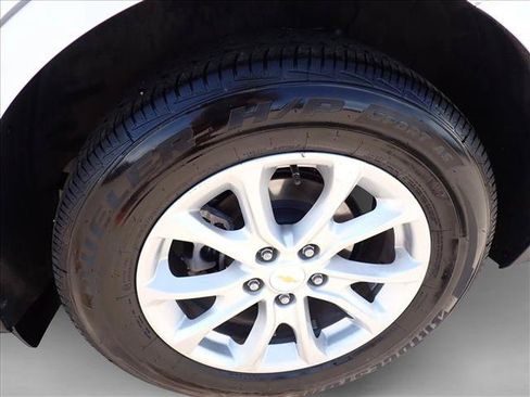Used 2018 Chevrolet Equinox LT w/ Sun & Infotainment Package AWD/4WD image 7