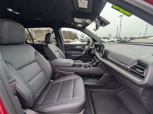 New 2026 Chevrolet Traverse LT w/ Driver Confidence Package image 6