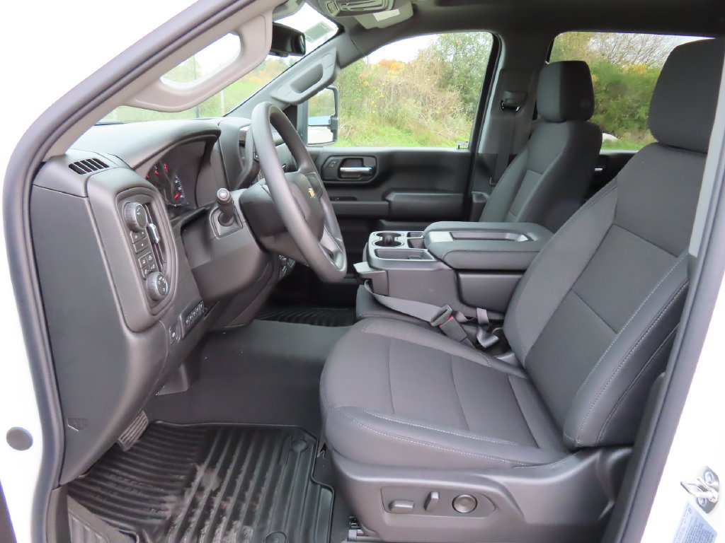 New 2026 Chevrolet Silverado 2500 Custom w/ Custom Value Package AWD/4WD image 19