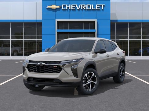 New 2026 Chevrolet Trax RS w/ Sunroof Package FWD image 30