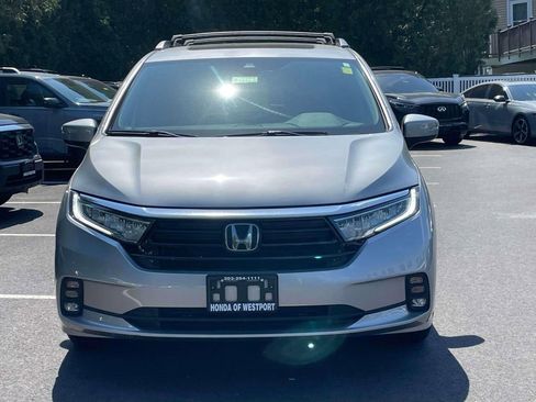Certified 2023 Honda Odyssey EX-L image 2