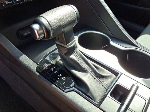 Used 2021 Kia K5 LXS image 14