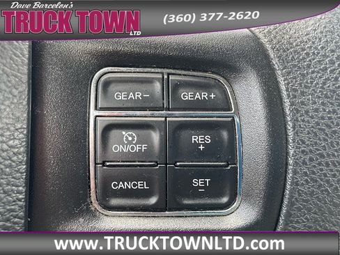 Used 2019 RAM 1500 Classic SLT AWD/4WD image 17