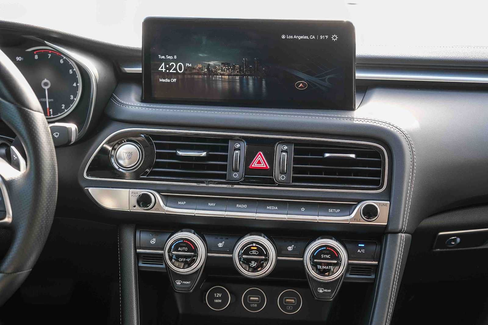 Used 2023 Genesis G70 2.0T AWD/4WD image 14
