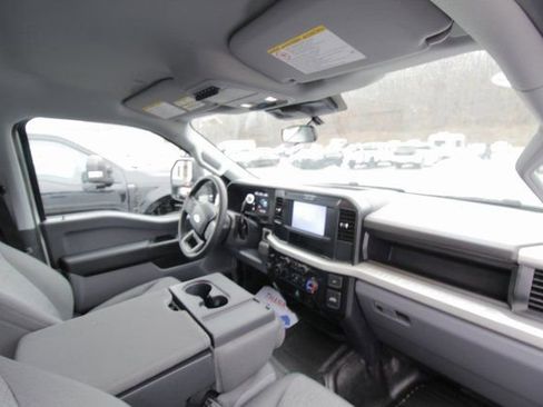 New 2025 Ford F350 XL w/ FX4 Off-Road Package image 27