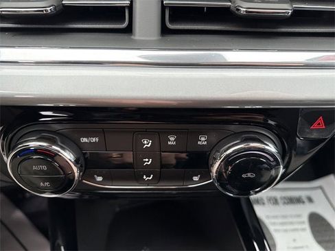 New 2026 Chevrolet Trax LT w/ Driver Confidence Package image 22