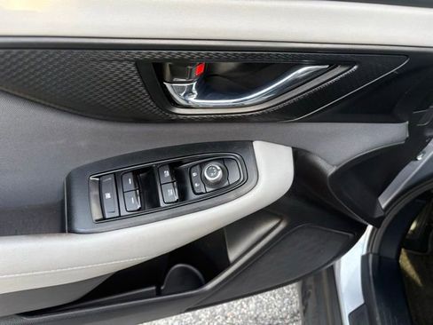 Used 2023 Subaru Outback Premium image 11