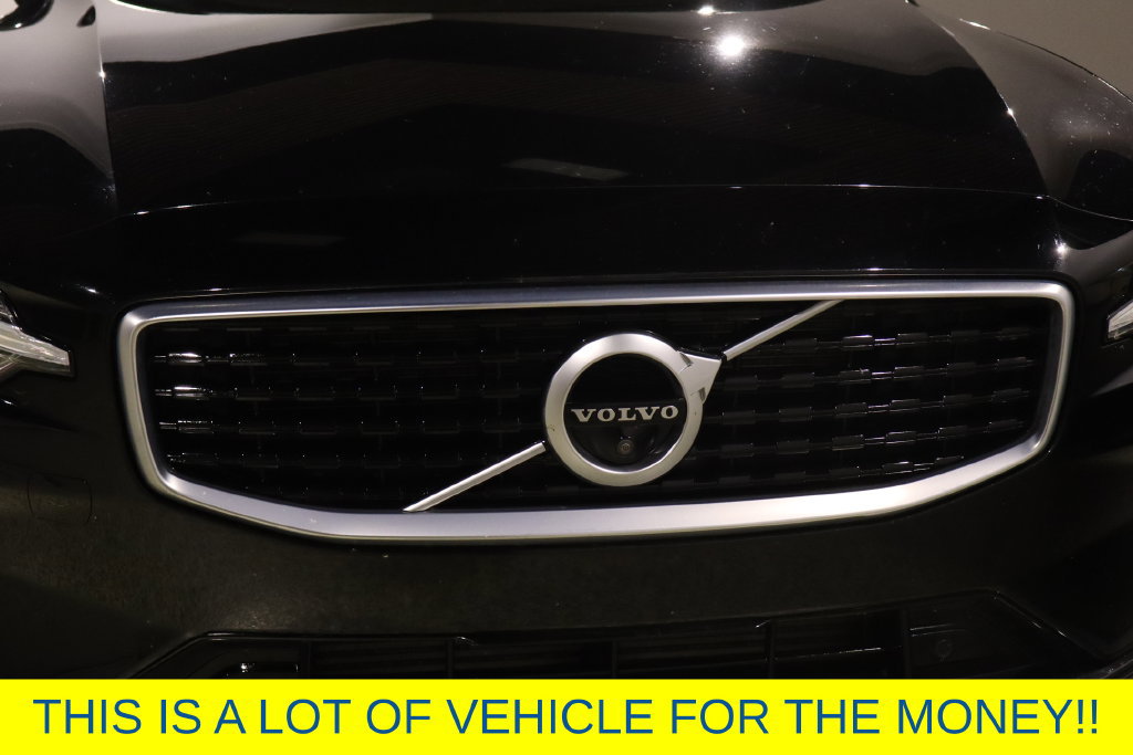 Used 2020 Volvo S60 T5 Momentum FWD image 14