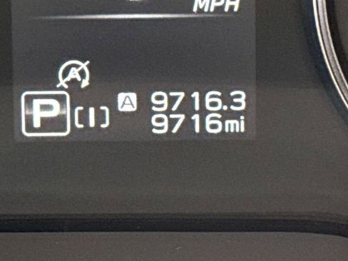 Used 2024 Subaru Crosstrek 2.0i Premium image 28