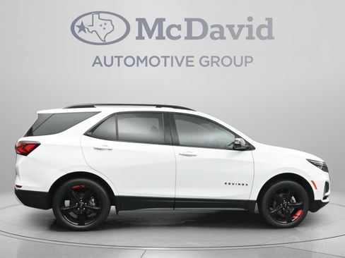 Used 2022 Chevrolet Equinox Premier AWD/4WD image 9