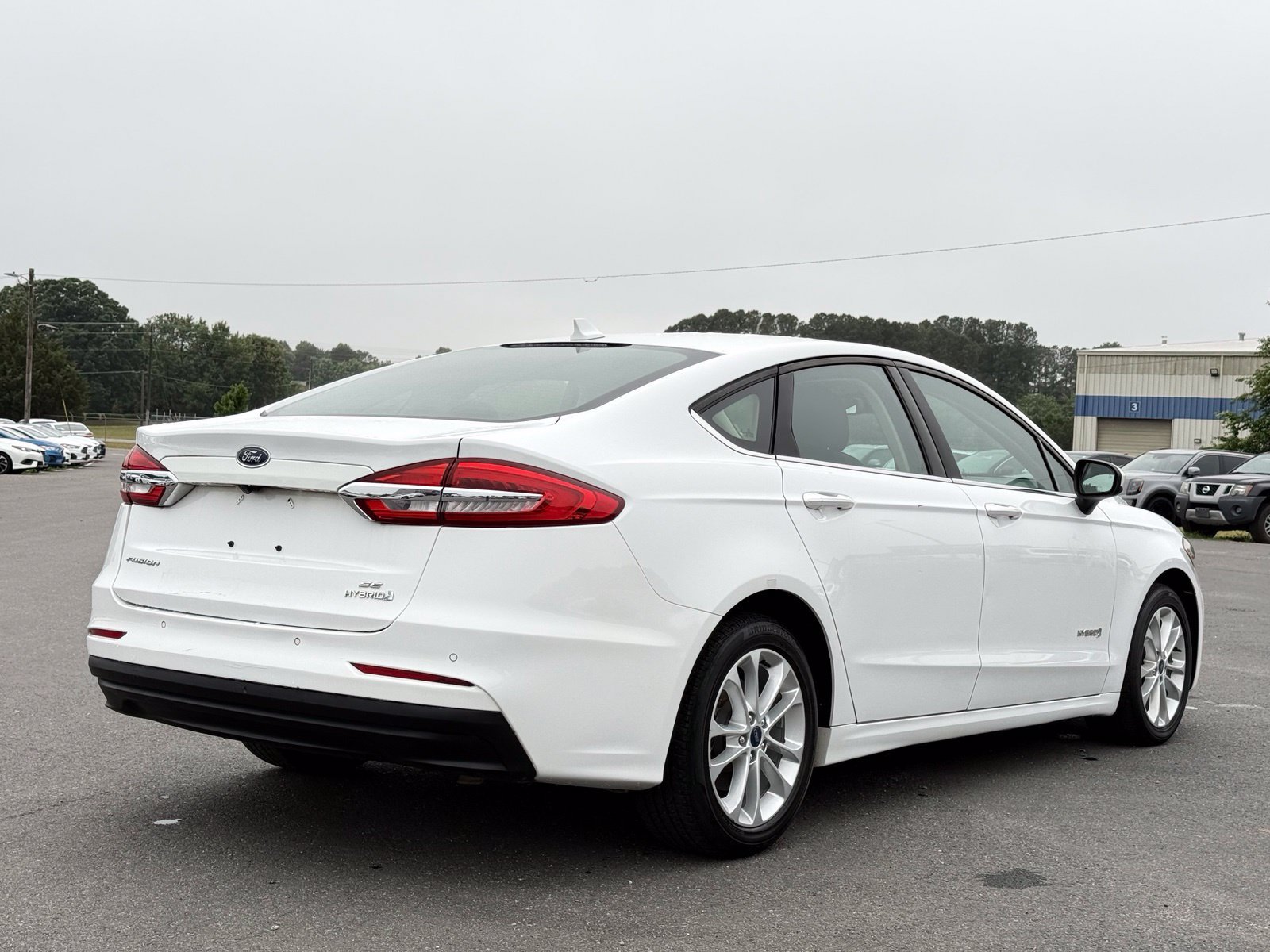 Used 2019 Ford Fusion SE FWD image 7