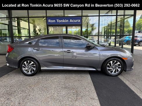 Used 2018 Honda Civic EX image 8