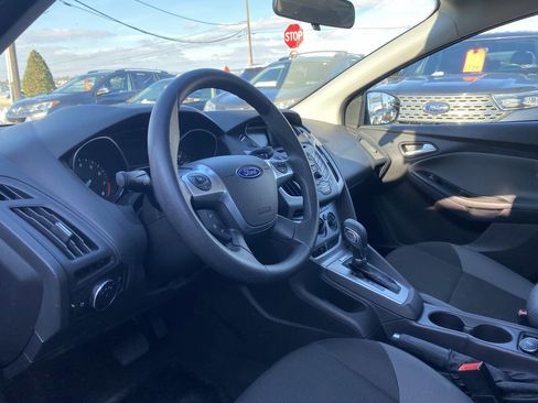 Used 2014 Ford Focus SE image 11