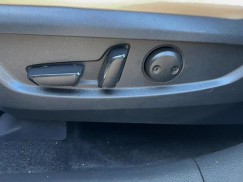 Used 2021 INFINITI QX50 Luxe w/ Cargo Package image 15