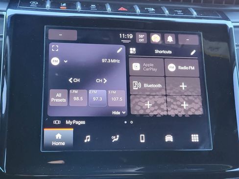 Used 2024 Jeep Grand Cherokee L Laredo image 20