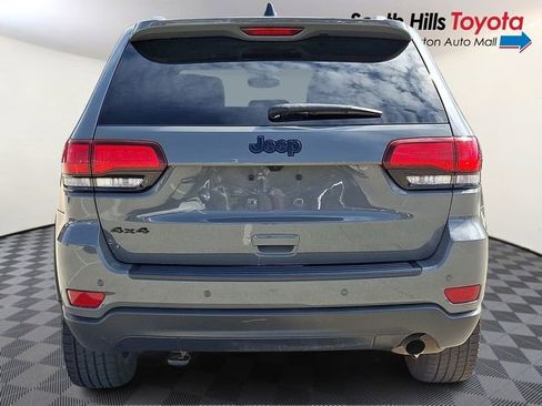 Used 2019 Jeep Grand Cherokee Laredo image 5