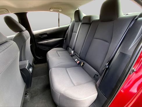Used 2024 Toyota Corolla LE FWD image 20