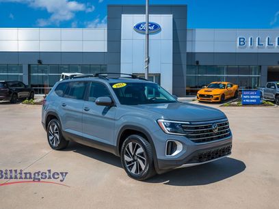 Used 2025 Volkswagen Atlas SE